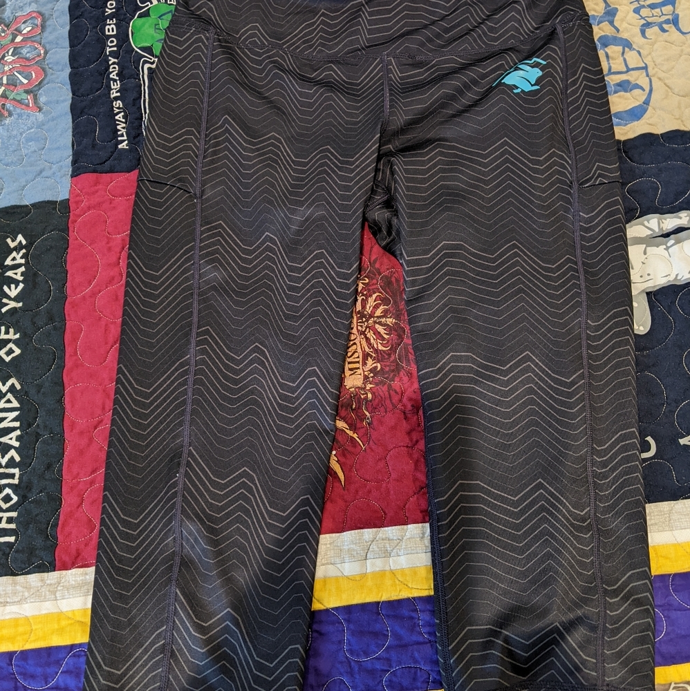 Rabbit versacapri trail with several pockets